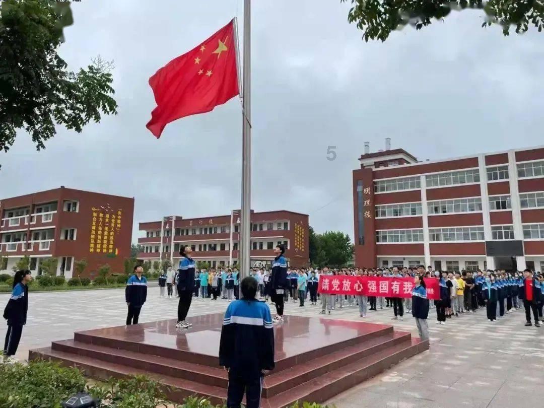 《黑土无言》:X剧场新悬疑刑侦大片