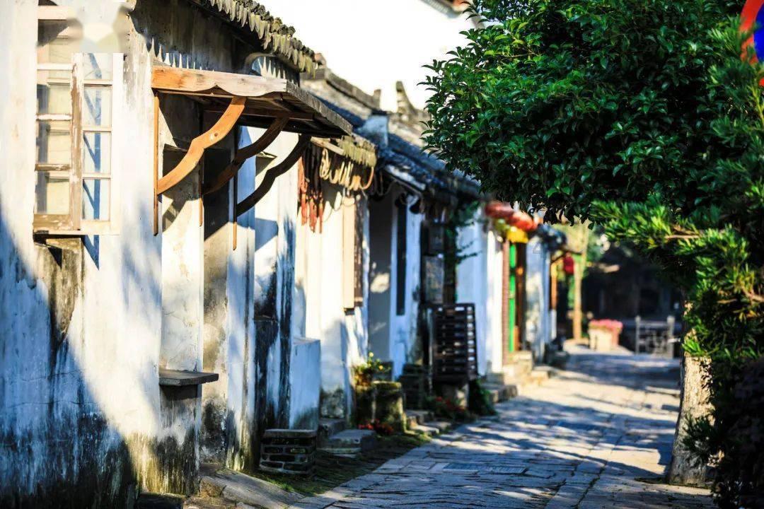 画线进洞