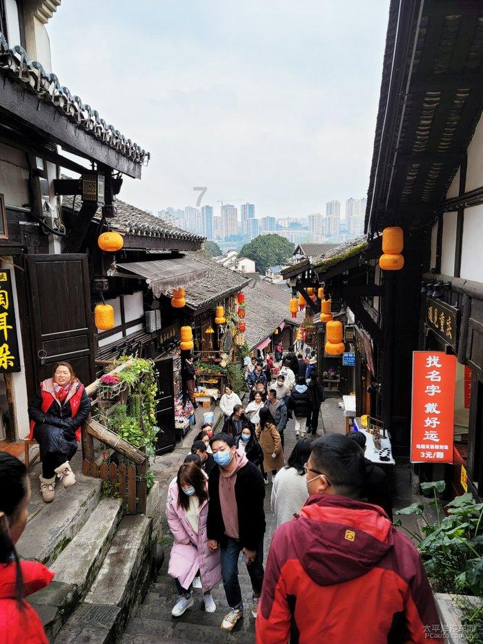 1月26日保险日报丨财险公司不得对特定车型一刀切限制承保,多家险企股权挂牌寻买家,保险板块领涨大金融